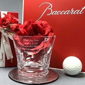 baccarat　バカラ名入れグラス　ゴルフホールインワン達成記念　エイジシュート達成記念