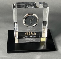 時計名入れ記念品　Birthdayデザイン