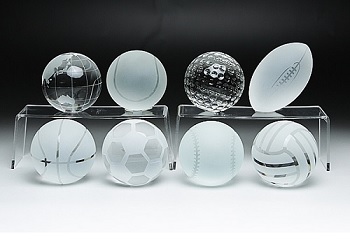 スポーツトロフィー名入れ記念品