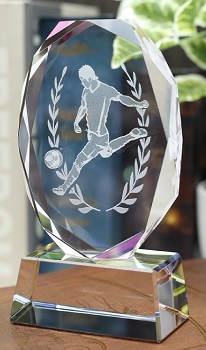 クリスタルスポーツトロフィー　サッカー記念品