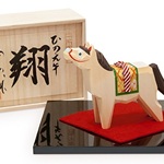 ひのえ午 翔 黒 干支飾り 午 正月飾り 桐箱付 南雲 伊予一刀彫木彫