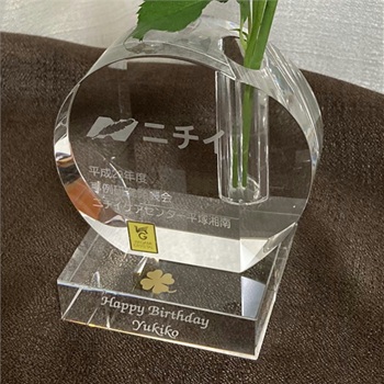 カガミクリスタル 一輪挿し クリスタルガラス台座名入れ付 サイズ小 綿の実工房