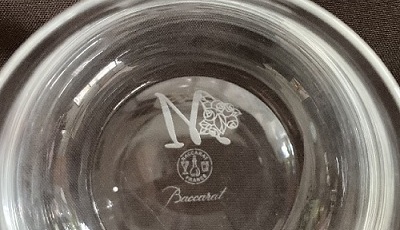 バカラグラス名入れ シャトー タンブラー baccarat 底面名入れ 花文字 名前入りグラス 名入れギフト 記念品 綿の実工房