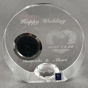 時計名入れ カガミクリスタル製 結婚祝い 名前入り 名入れギフト 名入れ記念品 綿の実工房